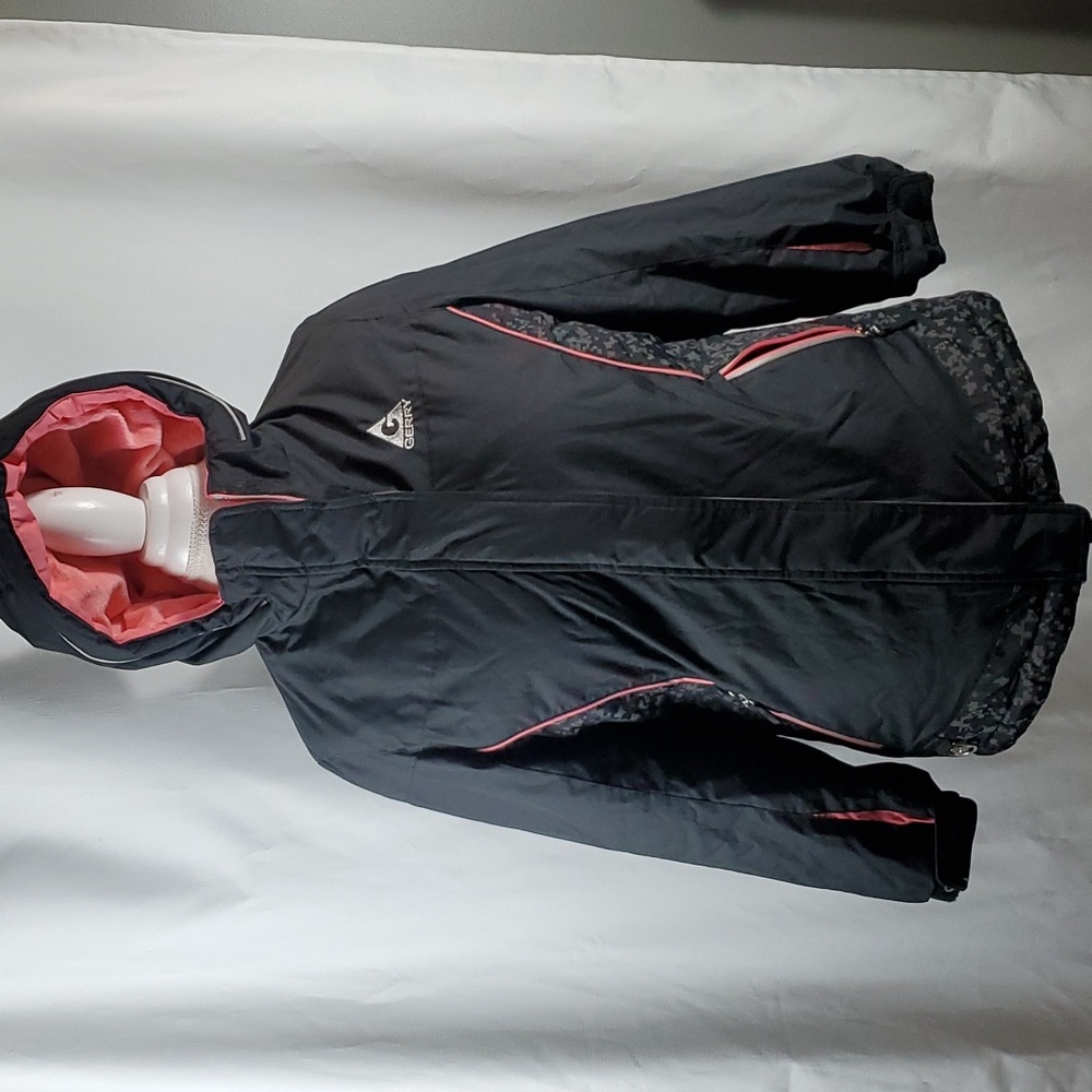 Gerry girls medium quilted hooded Coat